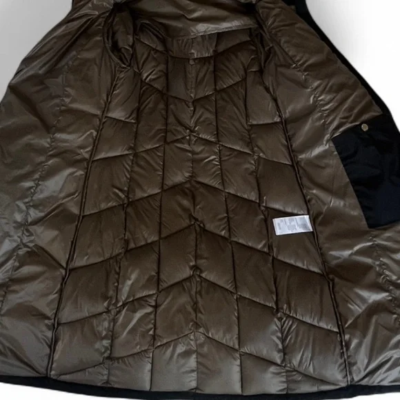 Calvin Klein Women’s Faux Fur Trim Hooded Puffer Coat - Picture 4 of 14